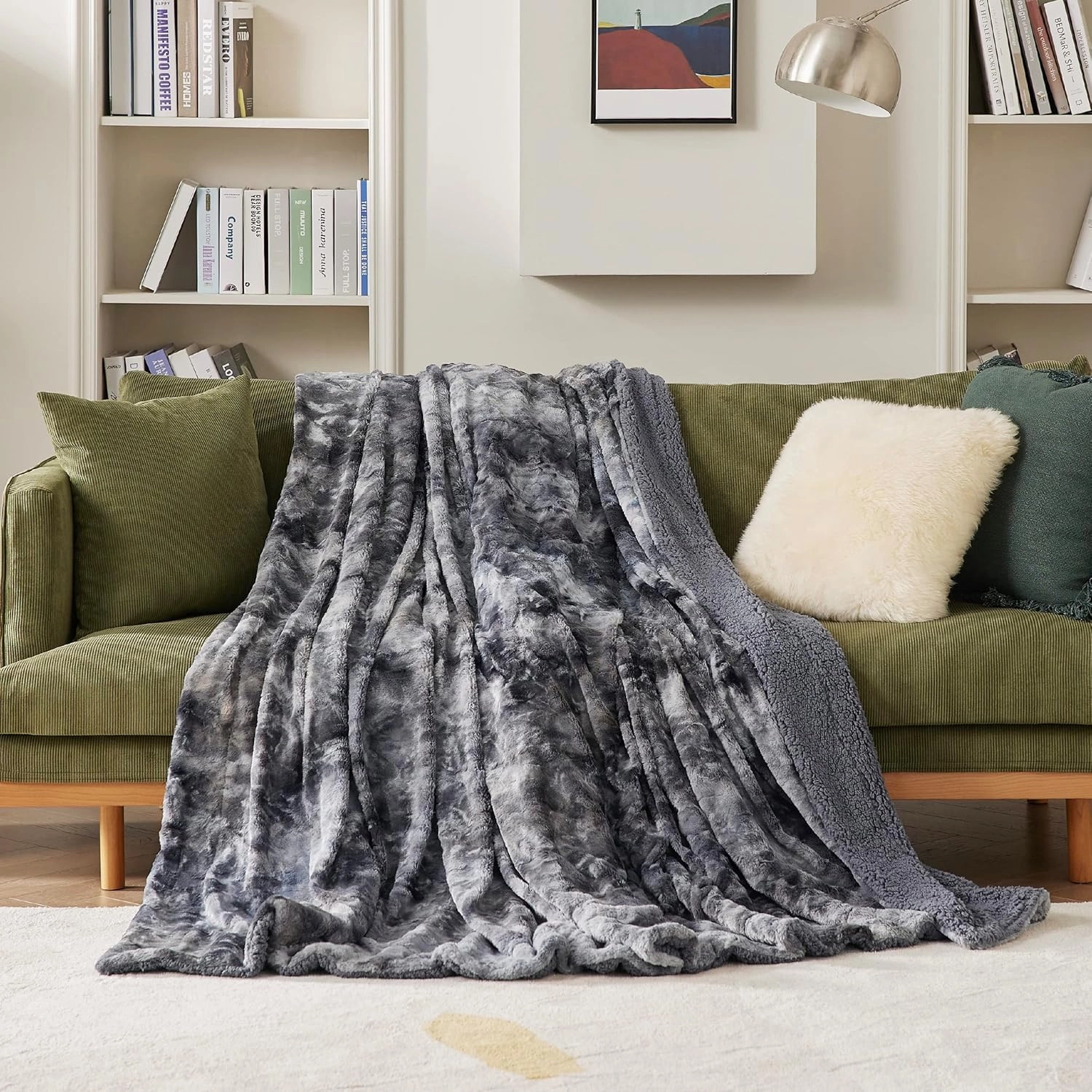 Bedsure Sherpa Fluffy Throw Blanket - Fleece Soft Warm and Cozy Throw for Women, Plush & Fuzzy Faux Fur Blanket for Couch, Sofa and Bed Decor, Tie Dye Design, Grey, 50x60 Inches