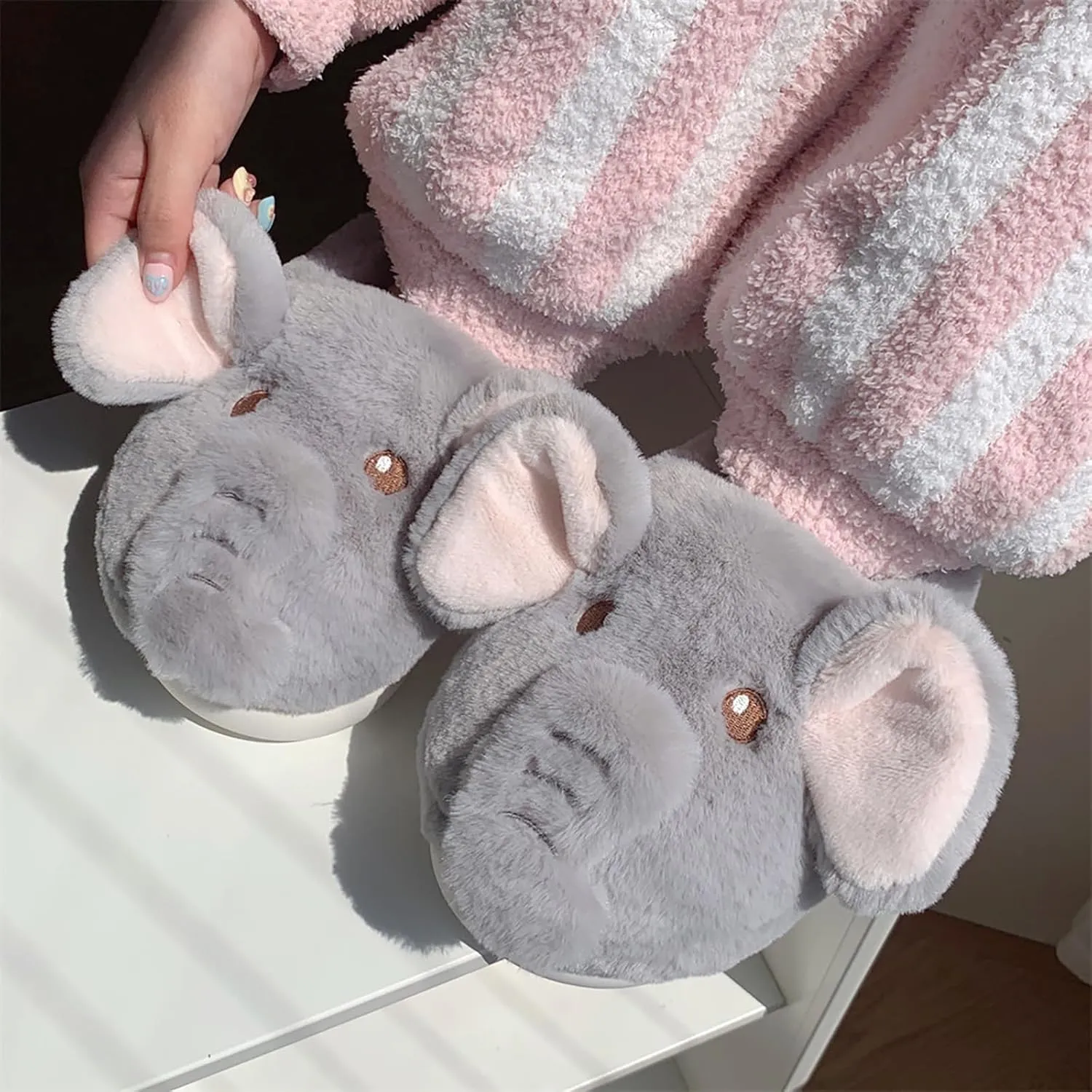 Elephant Cotton Slippers - Women's Fashionable and Cute Warm Plush Slip-Ons