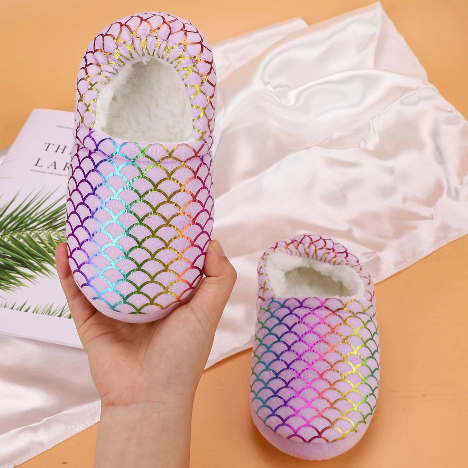 Girls Mermaid Princess Glitter House Slippers No-Slip Memory Foam Slippers for Kids (Little Kid/Big Kid)