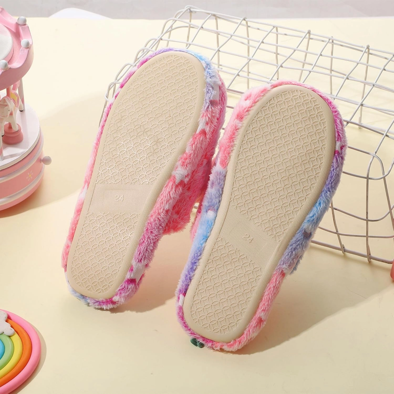 Kids Unicorn Slippers for Boys Girls Toddler Fuzzy Slippers Children House Slippers with Anti Slip Soles Glow in the Dark