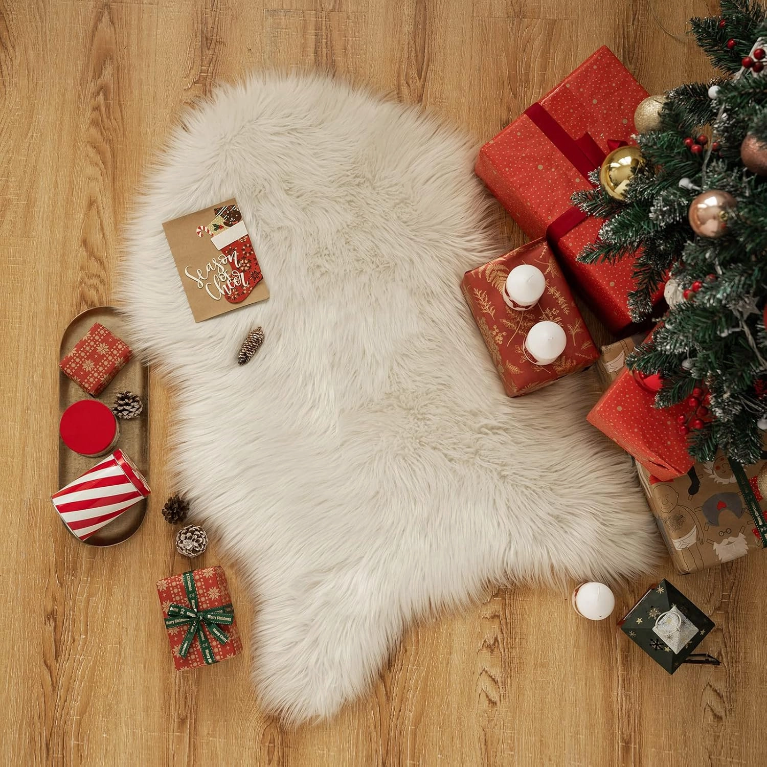 MIULEE Luxury Super Soft Fluffy Area Rug Faux Fur Sheepskin Rug Decorative Christmas Plush Shaggy Carpet for Bedside Sofa Floor Nursery 2 x 3 Feet, White