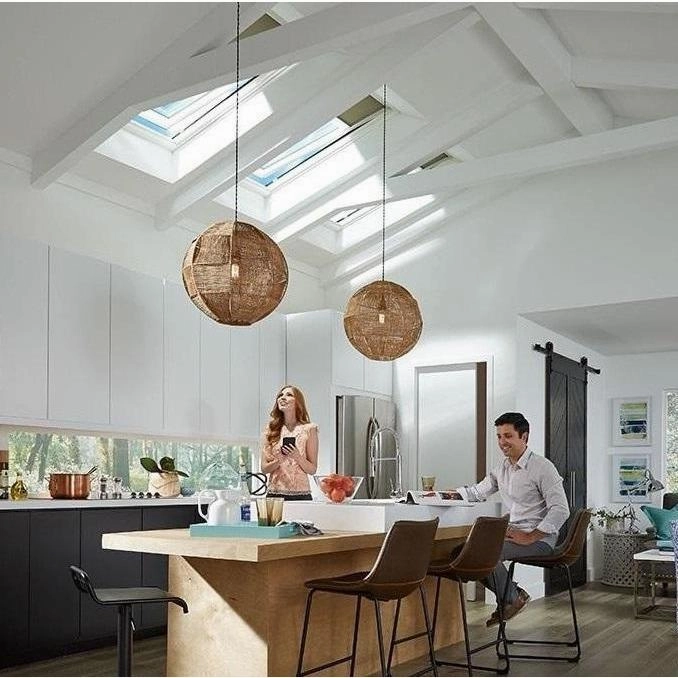 VELUX GGL FK04 306830 Triple Glazed Pine INTEGRA® SOLAR Window (66 x 98 cm)