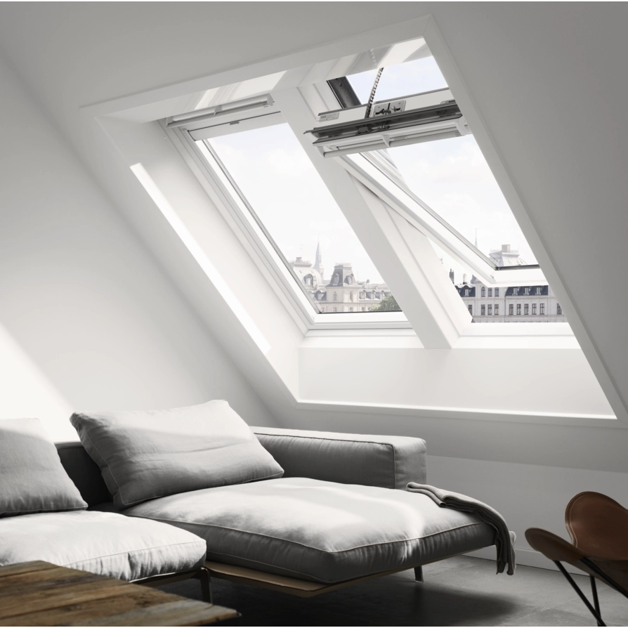 VELUX GGU MK04 006830 Triple Glazed Maintenance Free Polyurethane INTEGRA® SOLAR Window (78 x 98 cm)