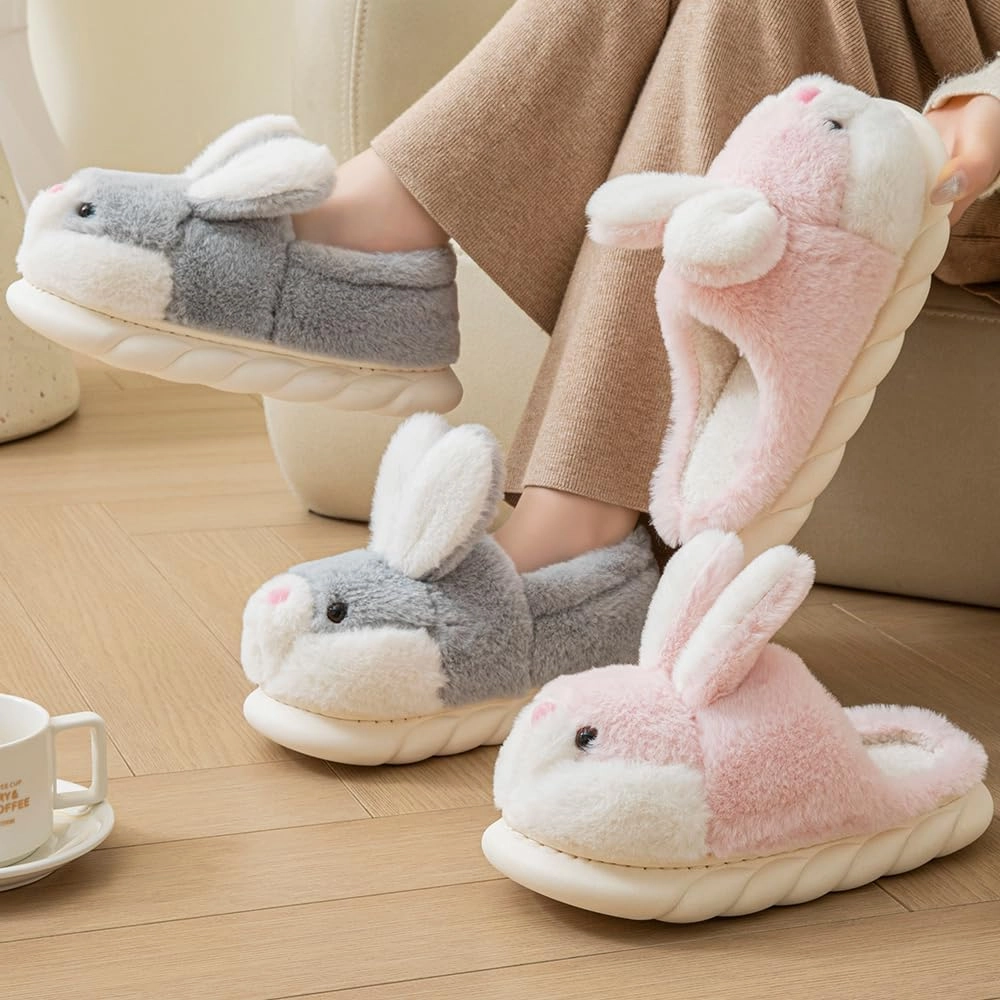 Women's Cute Animal Bunny Slippers - Soft, Cosy Furry House Slippers for Warm Winter Indoor Use