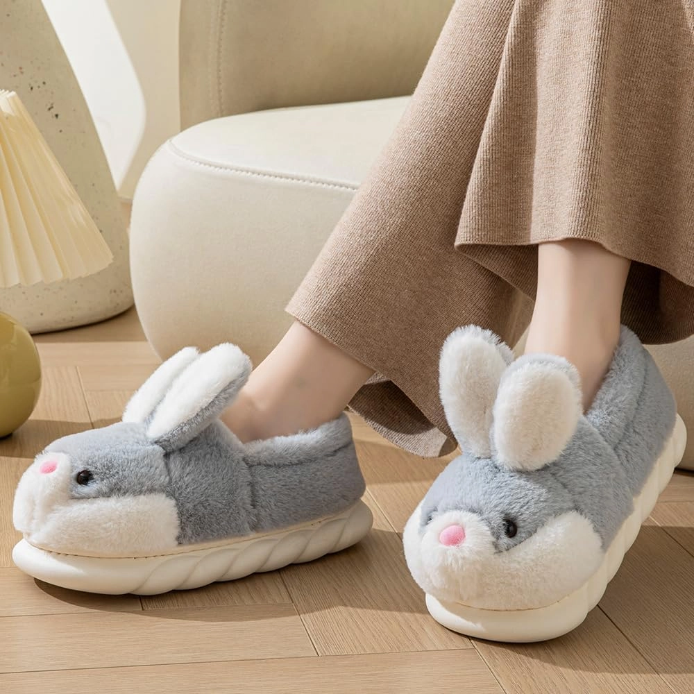 Women's Cute Animal Bunny Slippers - Soft, Cosy Furry House Slippers for Warm Winter Indoor Use